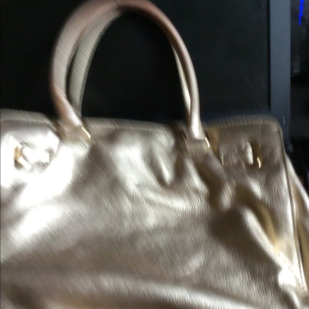 Authentic Michael Kors Purse - image 3